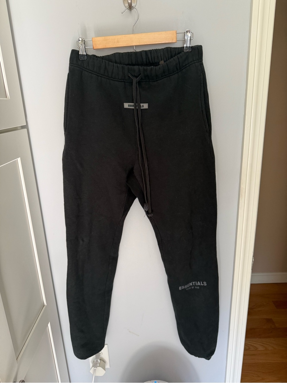 Fear of God Essentials Summer Core Sweatpant 'Black' - Picture 1 of 7